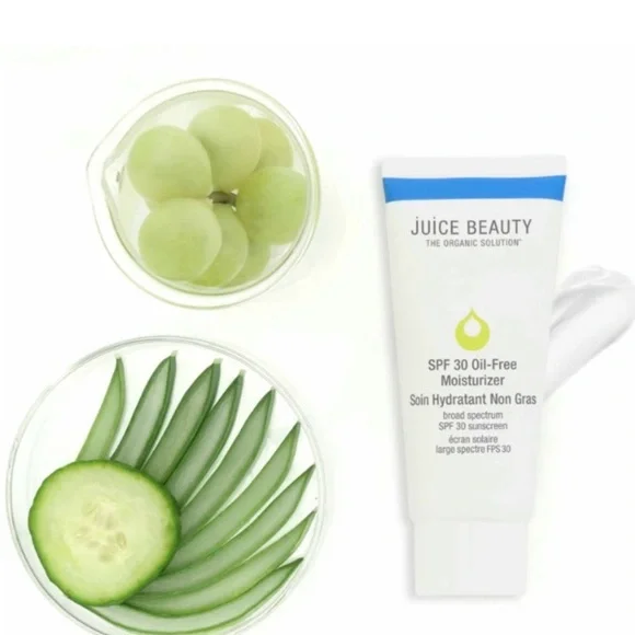 Juice Beauty SPF 30 Oil-Free Moisturizer, 60ml, New in Box - Picture 3 of 5